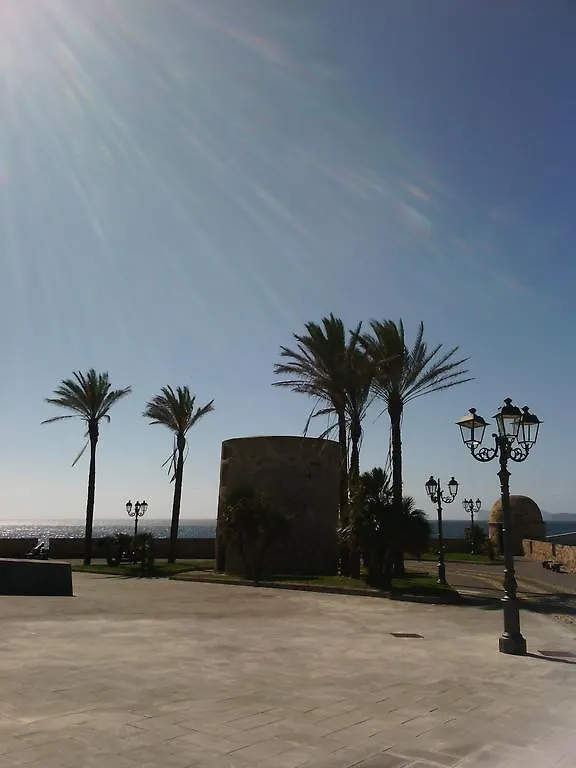 Alojamento de Acomodação e Pequeno-almoço B&B 55 Alghero